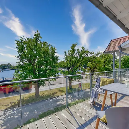 Hafenblick In Lauterbach アパート